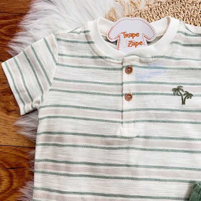 Conj. Camiseta Listrada Coqueiros e Bermuda - Off White e Verde